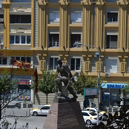 Rekord Apartament *